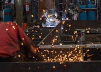OECD, Türkiye iktisadının 2022 büyüme varsayımını artırdı