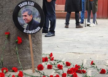 Tahir Elçi cinayeti davasında yargıçlar duruşmayı terk etti