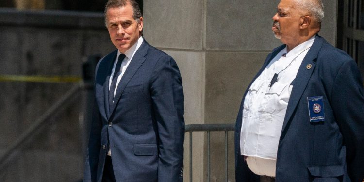 Joe Biden’ın oğluna vergi kaçakçılığı suçlaması: Ceza davasıyla yüzleşebilir
